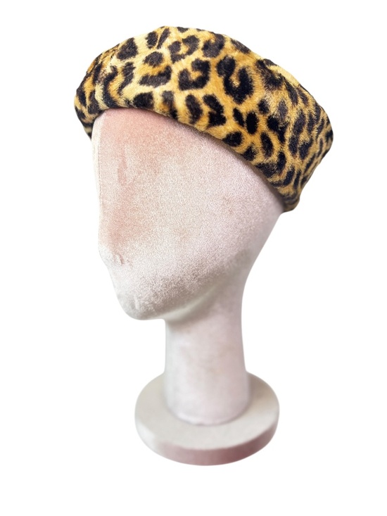 Vintage 1960s Leopard Faux Fur Beret – Classic Parisian Style